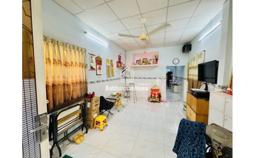 BÁN NHÀ TÂN BÌNH HXH 60M2 2 TẦNG NGANG 4M NỞ HẬU SÁT MT DÂN TRÍ NGUYỄN TRỌNG TUYỂN 6.8 TỶ.